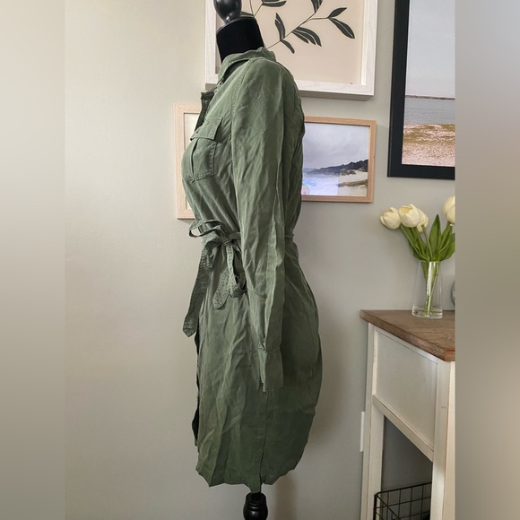 Banana Republic Army Green Button Down Dress 2P - Picture 4 of 16